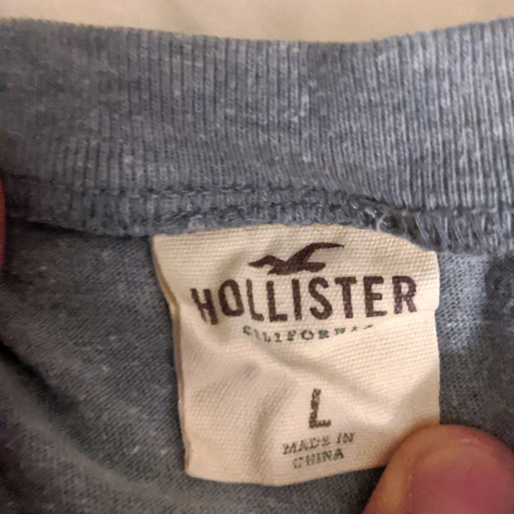 Hollister Skateboard tee - Picture 3 of 4